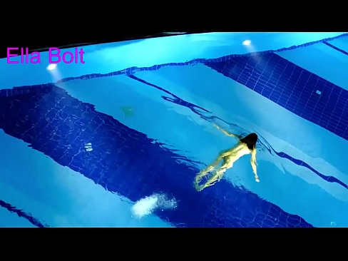 ❤️ Ech kann net ophalen ze kucken, jonk Blond gefaange schwammen plakeg am ELLA BOLT Resort Pool ❤️❌ Sluts op lb.vbdsm.ru ️❤
