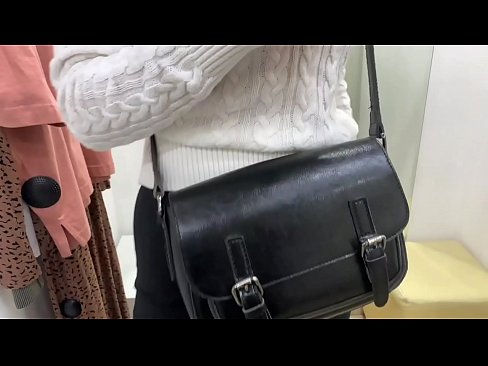 ❤️ Ëffentlech Masturbatioun vu jonke Bitch FeralBerry mat engem Dildo am Fittingsraum ❤️❌ Sluts op lb.vbdsm.ru ️❤